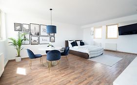 Penthouse Panoramablick Whirlpool Parken